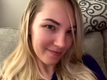 webcam girl mariah95 image #1880202