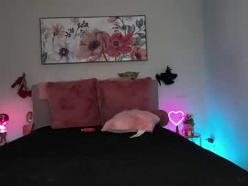 webcam couple ari_lovexo image #5562067