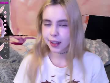 webcam girl nyakawaii69 image #4426999