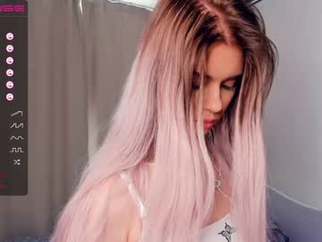 webcam girl elfas_cute image #4845647