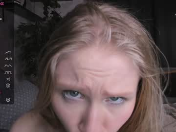 webcam girl one_1ove image #8465409
