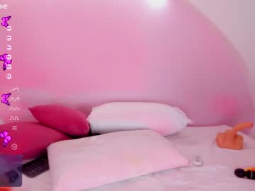 webcam girl emilylittle image #5554385