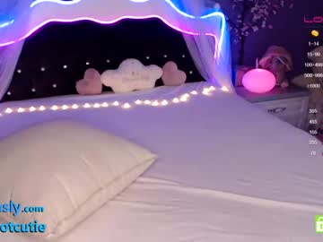webcam girl masha_sexy image #2804188