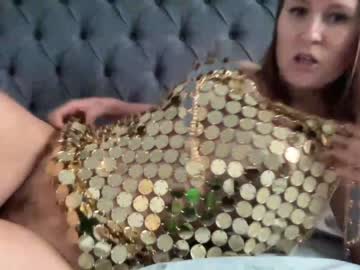 webcam girl eatmypie69 image #6247926
