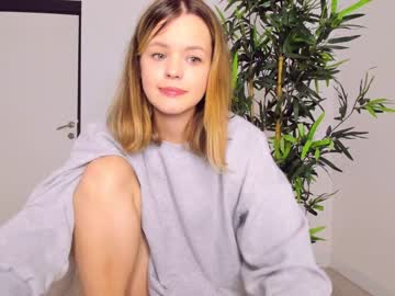 webcam girl dianaholiday image #3261547