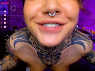 webcam girl nickyneck image #2929179