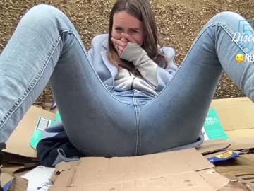 webcam girl eatmypie69 image #1487178