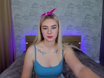 webcam girl 8a8y_nura image #373613