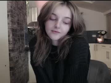 webcam girl lucydelovely image #3649526