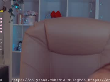webcam girl mia_milagros image #1161070