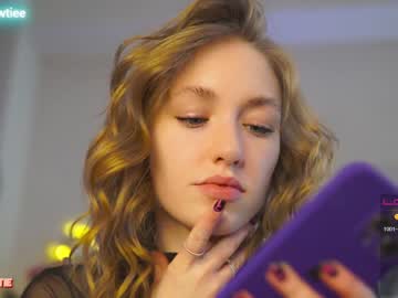 webcam girl _taylor_swift image #3551869