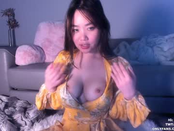 webcam girl clara_chan image #1678776