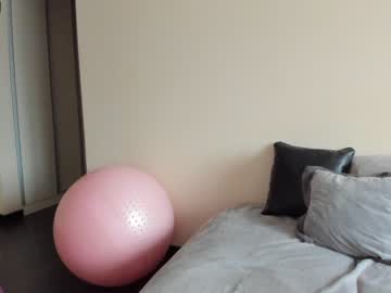 webcam girl emilymilf__ image #5693647