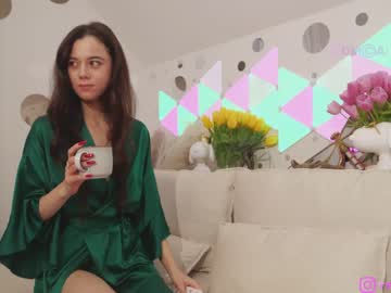 webcam girl taanni_bc image #6218888
