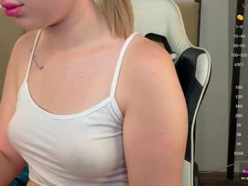 webcam girl bootytrisha image #8010551