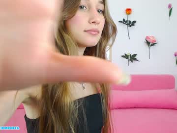 webcam girl ambertan1 image #2695335