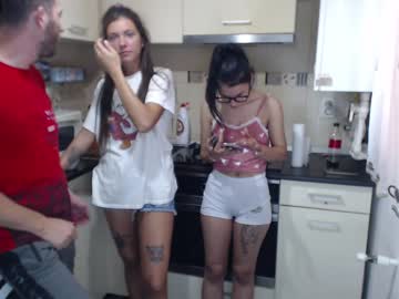 webcam couple maya_and_guests image #4710745