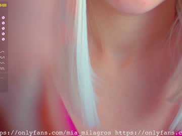 webcam girl mia_milagros image #758678