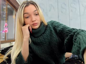 webcam girl sassyt33n image #9130815