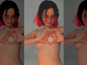 webcam girl 2b_ image #9521913