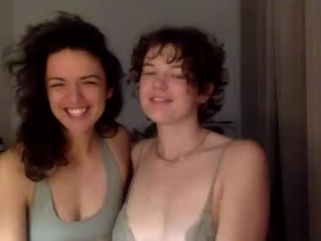 webcam couple cosmicqueers image #5281695