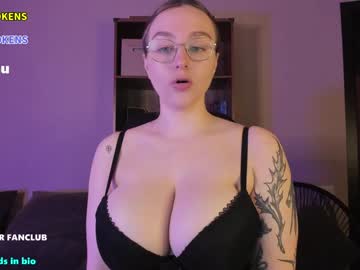 webcam girl joliejoy image #7200783