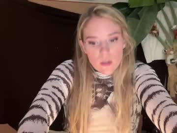 webcam girl bananascoconutz image #6500598