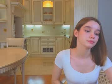 webcam girl harrieteasley image #7993229