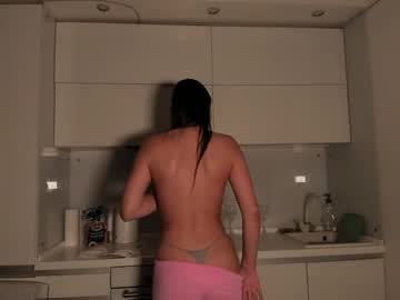 webcam girl mila_lisss image #7372111
