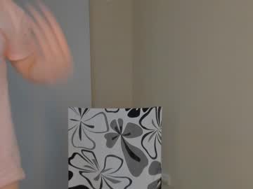 webcam girl shy_blondiee image #3669771