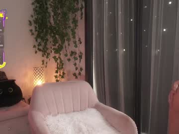 webcam girl mysticxkitty image #9331888