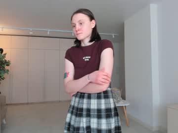 webcam girl megancooks image #3940041