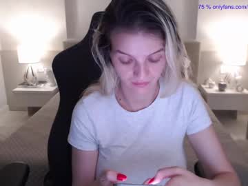 webcam girl smileyouarehere image #7607379