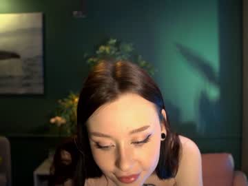 webcam girl ella_knockers_xl image #1284328