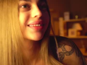 webcam girl cuteelsa_ image #5973096