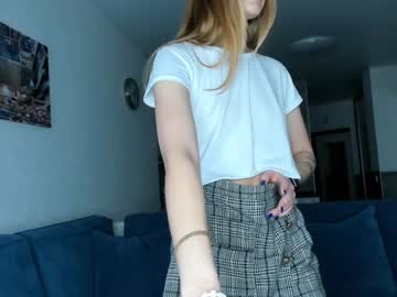 webcam girl crystalrober image #3687997