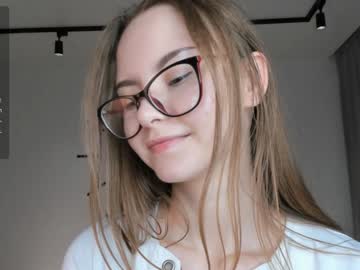 webcam girl gemmacockayne image #7682350