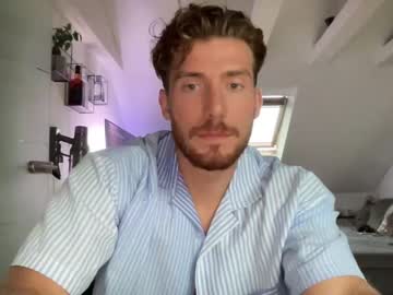 webcam man needattention21 image #4898331