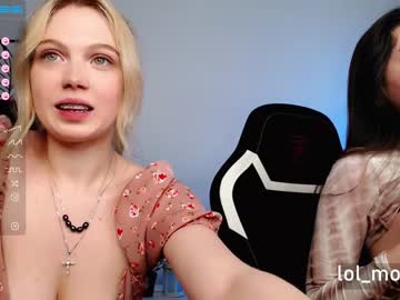 webcam girl small_blondee image #3768329