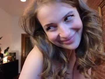 webcam girl artiprincess image #6793480