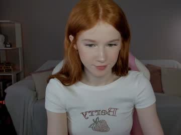 webcam girl leahsthetics image #9457468