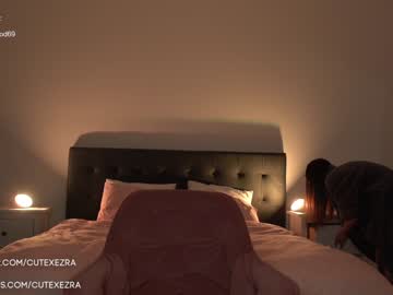 webcam girl ezra image #4055560