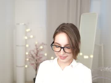 webcam girl silent_chill image #5542526
