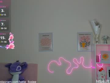 webcam girl katiefoxie image #8251845