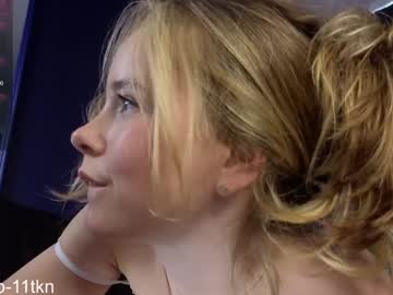 webcam girl milly_shy image #7417083