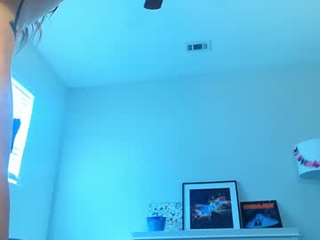 webcam girl khloeexoxo image #9114459