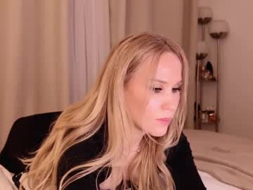 webcam girl myassistant image #9526498