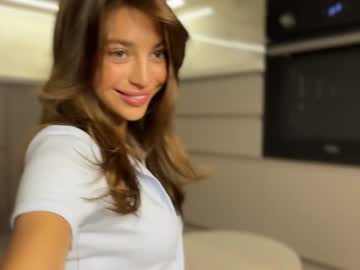 webcam girl cuteelsa_ image #7192034