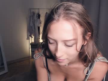 webcam girl wave_of_happy_ image #5513038