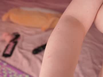 webcam girl bunnybonn1e image #2038533